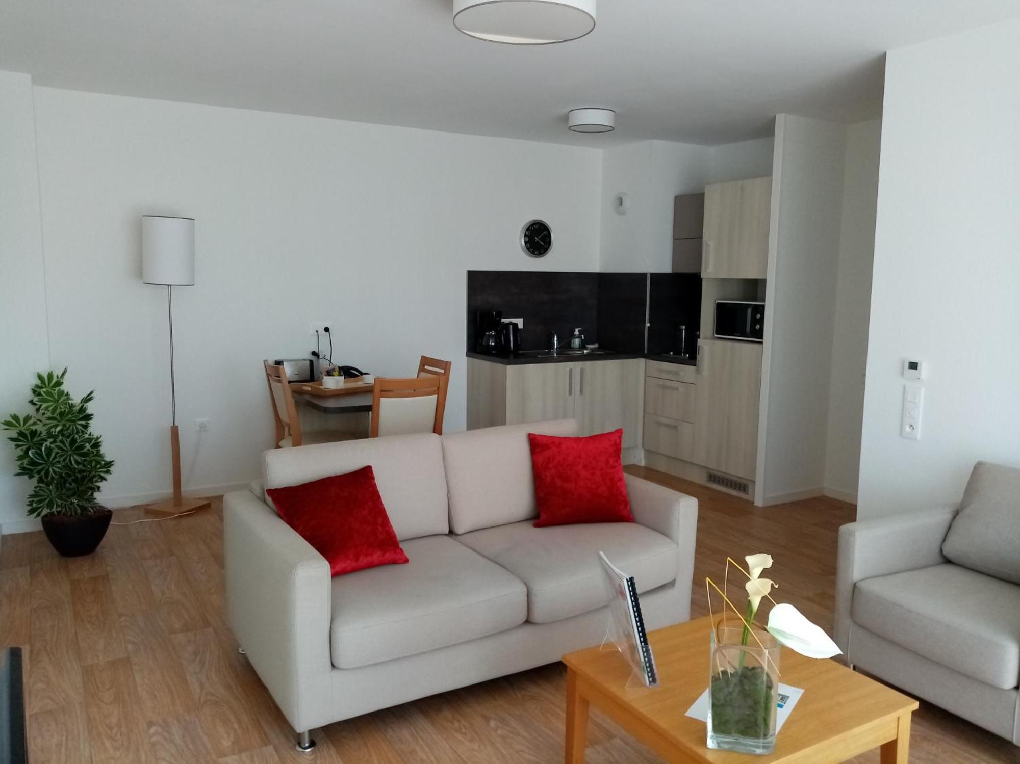 Domitys Les Greements D'Or - Residence Seniors Douarnenez Exterior foto